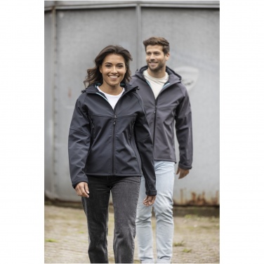 Logotrade Werbeartikel das Foto: Coltan Softshelljacke aus recyceltem Material für Herren