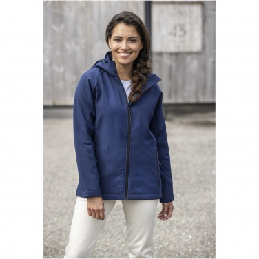 Logotrade Werbeartikel das Foto: Notus wattierte Softshell Damenjacke