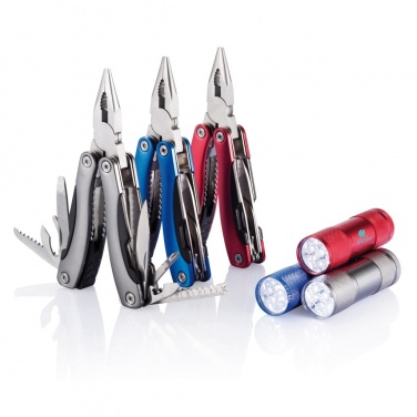 Logotrade Werbeartikel das Foto: Multitool und Taschenlampen Set