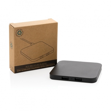 Logotrade Geschäftsgeschenke das Foto: 10W Wireless Charger aus RSC recycl. Kunststoff mit Dual-USB