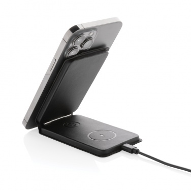 Logotrade werbemittel das Foto: Swiss Peak 15W 3-in-1 magnetischer Wireles Charger aus rPU