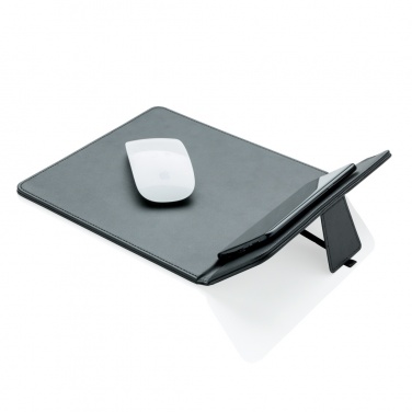 Logotrade Geschäftsgeschenke das Foto: Mousepad mit Wireless-5W-Charging Funktion