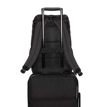 Logotrade Werbegeschenke das Foto: Swiss Peak AWARE™ Easy Access 15.6" Laptop-Rucksack