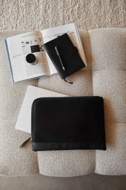 Logotrade Werbeartikel das Foto: VINGA Marlow 16" Laptop Sleeve aus RCS recyceltem Polyester