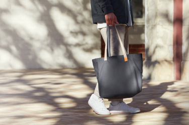 Logotrade Firmengeschenke das Foto: Bellroy Market Tote