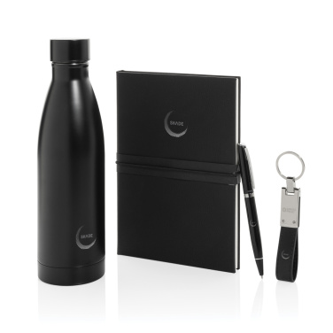 Logotrade Werbegeschenke das Foto: Swiss Peak RCS Deluxe Business-Set mit Flasche