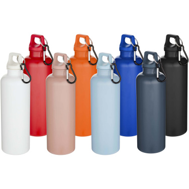 Logotrade Geschäftsgeschenke das Foto: Oregon 750 ml einfarbige RS-zertifizierte Wasserflasche aus recyceltem Kunststoff mit Karabinerhaken