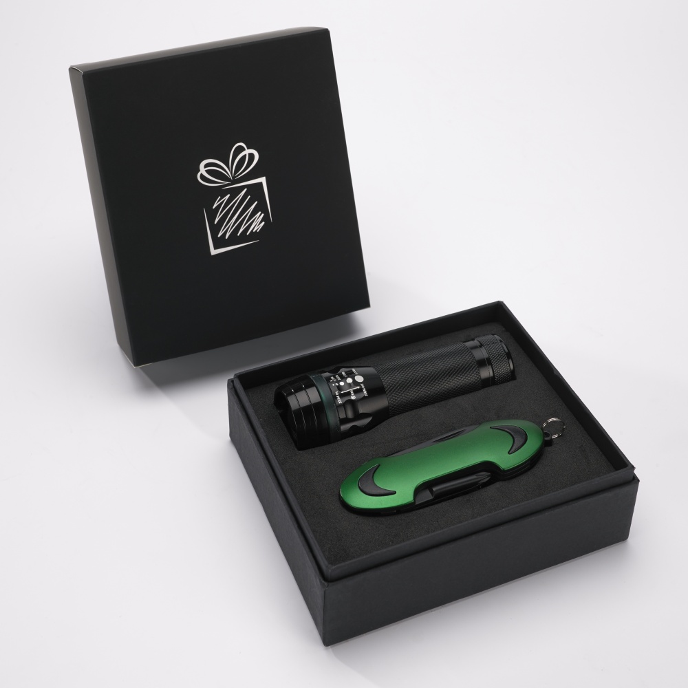 Logotrade promotional giveaways photo of: SET COLORADO I: LED TORCH AND A POCKET KNIFE, green