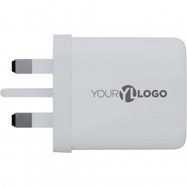 Logotrade business gift image of: Xtorm XEC067G GaN² Ultra 67W wall charger - UK plug