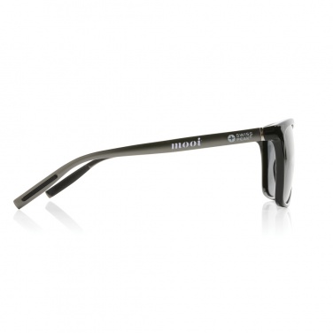 Logo trade promotional gifts picture of: Swiss Peak RCS rplastic polarised sunglasses