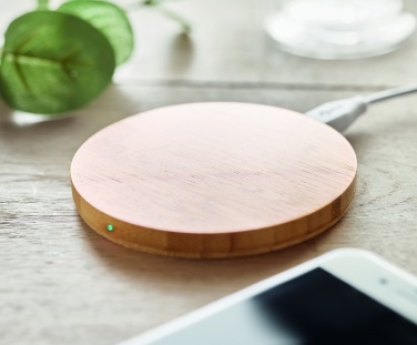 Logo trade promotional items image of: Wireless charger bamboo 10W