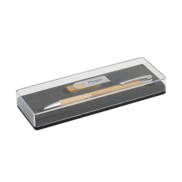 Logo trade promotional merchandise image of: Bamboo Connect Giftset 8 GB