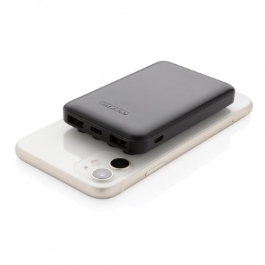 Logotrade reklaamkingi foto: Reklaamtoode: 5.000 mAh wireless charging pocket powerbank, black