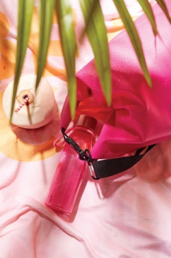 Logo trade firmakingituse pilt: VINGA Lean tritaanist veepudel