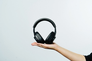 Logo trade firmakingi pilt: Irvine RCS taaskasutatud ja parandatavad ANC juhtmevabad kõrvaklapid