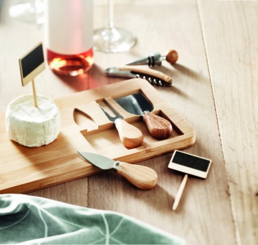Logotrade ärikingi foto: Bamboo Cheese lauakomplekt Leipzig