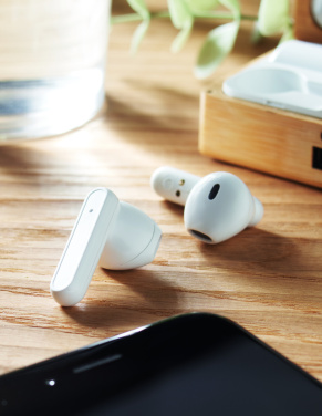 Logo trade firmakingitused foto: OREBAM TWS kõrvaklapid bambusest ümbrises