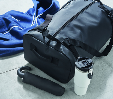 Logo trade reklaamkingituse pilt: MOUNTAIN presendist reisikott