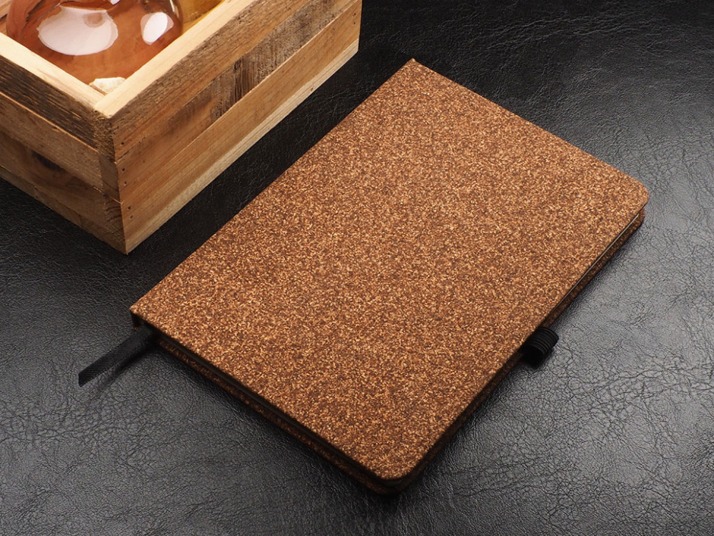 Logo trade firmakingitused foto: Märkmik korgist kaantega 219635102