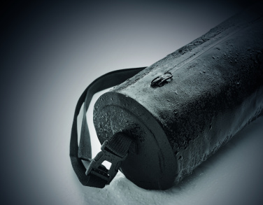 Logotrade firmakingi foto: 300D RPET-ist veekindel kott BRENNA