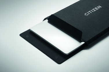 Logo trade reklaamtoote pilt: PRACTIC 16-tolline vildist sülearvutitasku