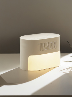 Logotrade reklaamkingi foto: LumaRise RCS taaskasutatud plastist valge müraga äratuskell