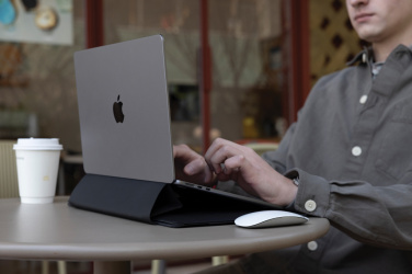 Logotrade ärikingituse foto: XD Design sülearvutiümbris 14”