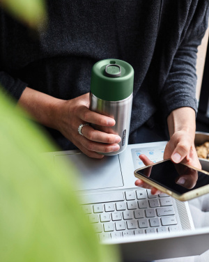 Logotrade ärikingi foto: Black+Blumi lekkekindel reisitass roostevabast terasest