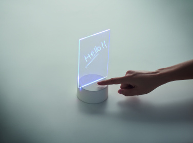 Logo trade firmakingid foto: LEDMEMO valgustatud LED-märkmetahvel