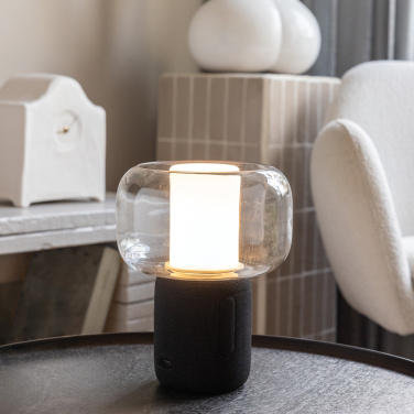 Logo trade ärikingitused foto: Lux RCS taaskasutatud plastist 10W kõlar-lamp