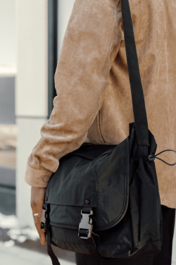 Logotrade firmakingitused pilt: KENTO URBAN RCS taaskasutatud nailonist õlakott