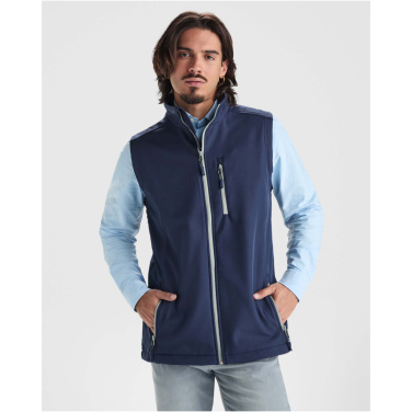 Logotrade reklaamkingituse foto: Nevada unisex softshell vest