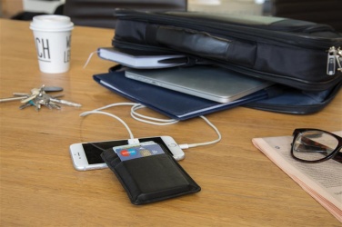 Logotrade mainostuote tuotekuva: Reklaamtoode: Swiss Peak Powerbank wallet, black