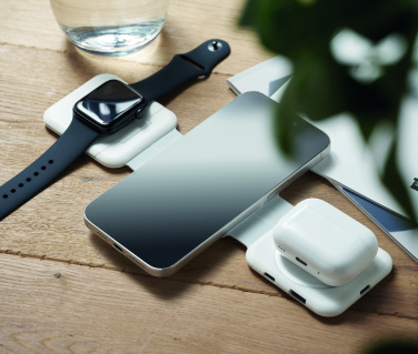 Logotrade liikelahjat mainoslahjat tuotekuva: Taitettava latausasema