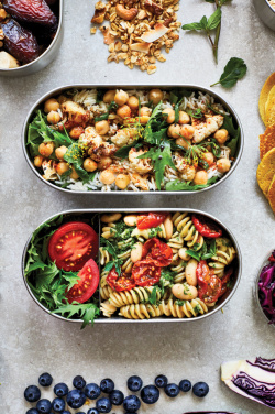 Logotrade reklaminės dovanos nuotrauka: „Black+Blum“ nerūdijančio plieno dviguba bento dėžutė