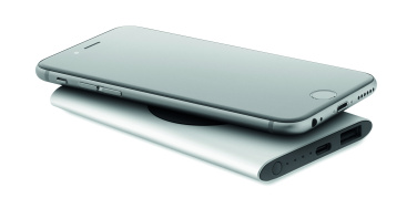 Logotrade Ideja dāvanas foto: Barošanas banka 5000mAh 15W