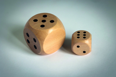 Logotrade biznesa dāvanas foto: Koka kauliņi Schima 3 cm diametrā