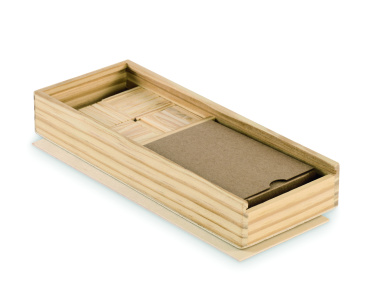 Logotrade korporatīvās dāvanas foto: Domino un kāršu komplekts