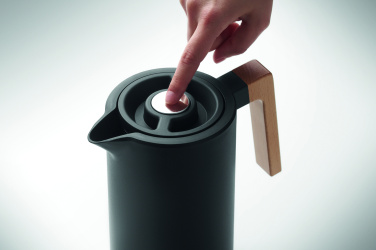 Logotrade korporatīvās dāvanas foto: Divsienu krūze 1L