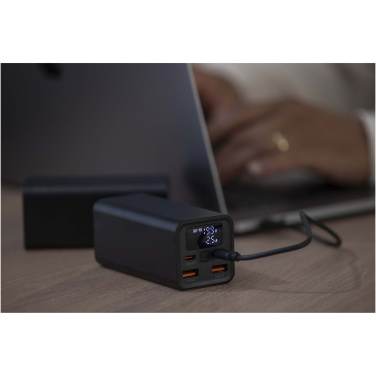 Logotrade korporatīvās dāvanas foto: Acamar 20.000 mAh 70W pārstrādāta alumīnija klēpjdatora pārnēsājamais akumulators