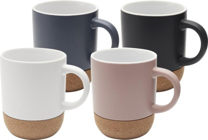 Logotrade logo dāvanas foto: Billie 300 ml keramiskā krūze ar korķa detaļām un matētu apdari