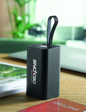 Logotrade korporatīvās dāvanas foto: Ārējais akumulators 20 000 mAh