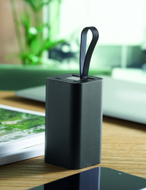 Logotrade korporatīvās dāvanas foto: Ārējais akumulators 20 000 mAh