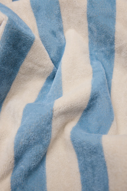 Logotrade biznesa dāvanas foto: VINGA Lagoa GRS pludmales dvielis