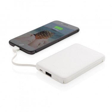 Логотрейд pекламные подарки картинка: Reklaamtoode: 5.000 mAh Pocket Powerbank with integrated cables, white