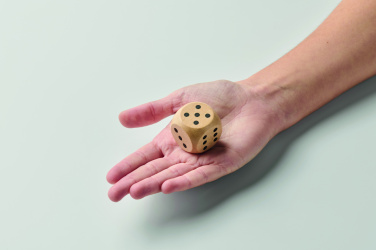 Лого трейд бизнес-подарки фото: Schima wooden dice 3cm dia