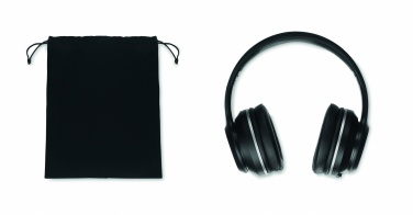 Logotrade reklamprodukter bild: ANC headphone and pouch