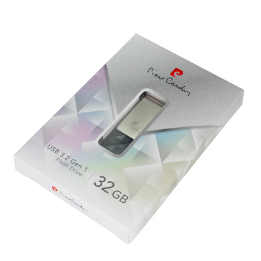 Logotrade profilreklam bild: PENDRIVE PIERRE CARDIN USB 32GB