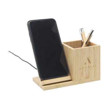 Logotrade kampanjprodukter bild: Bamboo Boss 15W laddare/pennhållare