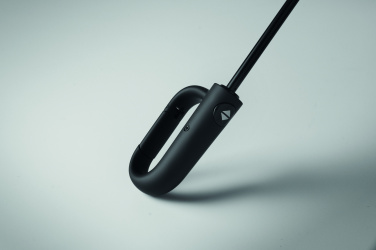 Logotrade reklamprodukter bild: 21 tums stormsäkert paraply